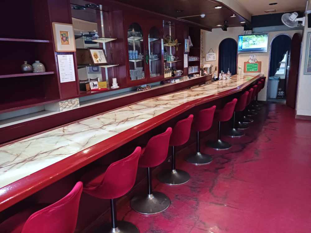 大阪府寝屋川市のカラオケ喫茶でのカラオケ設置写真4：カラオケ喫茶 京様
