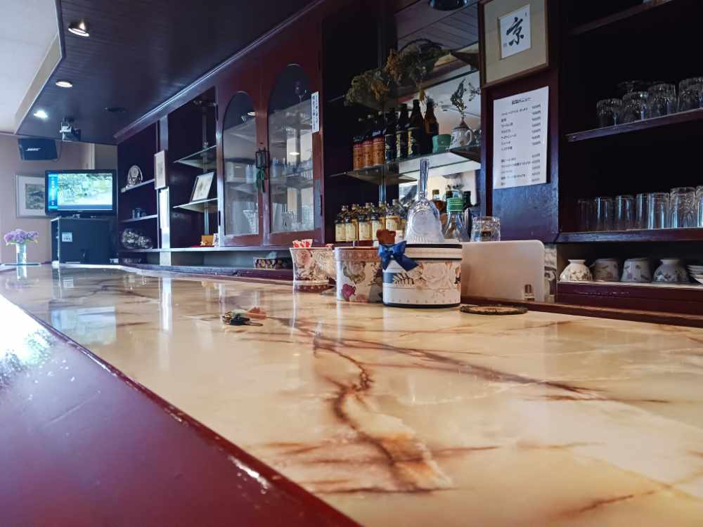 大阪府寝屋川市のカラオケ喫茶でのカラオケ設置写真3：カラオケ喫茶 京様