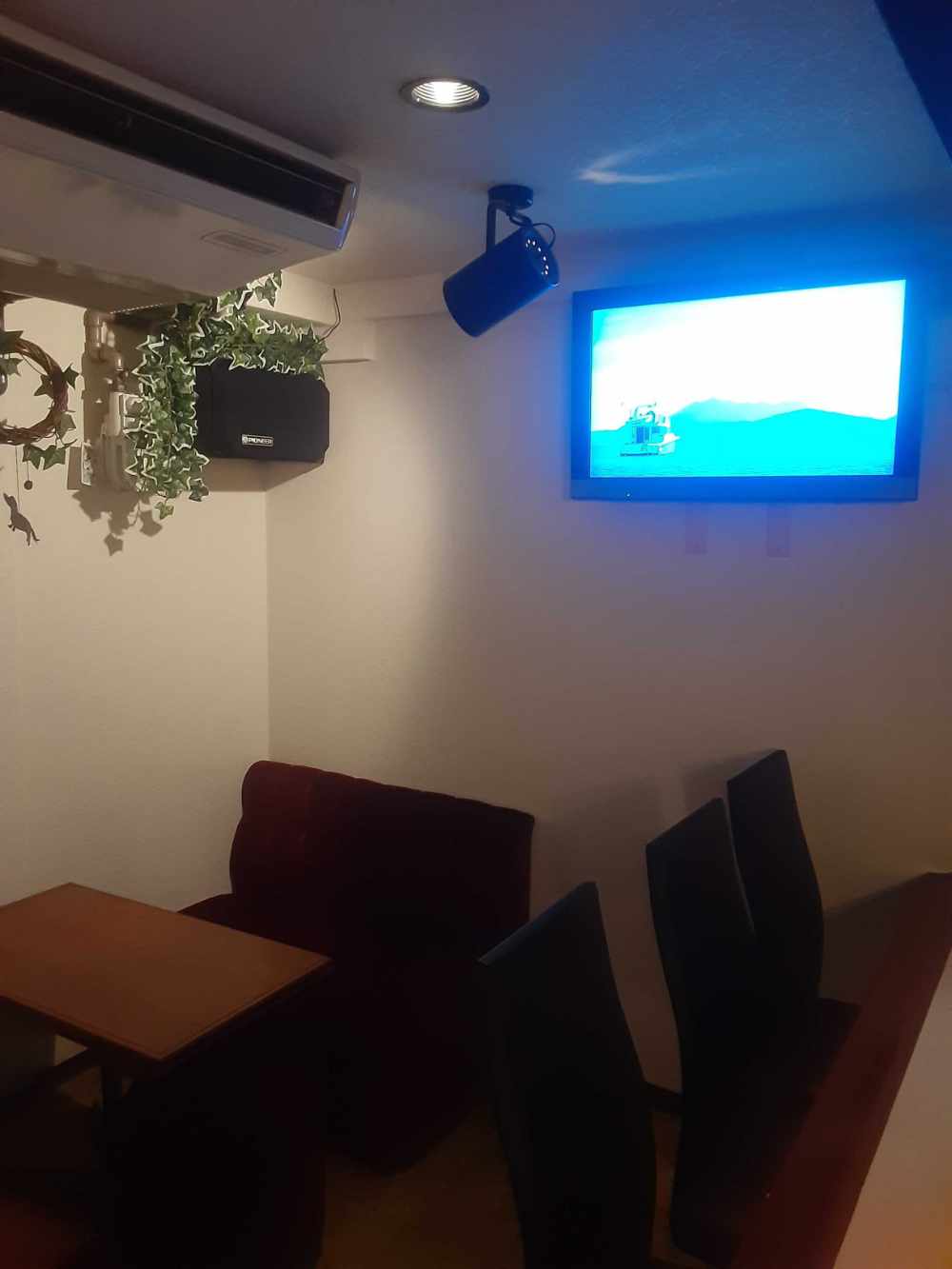 大阪市福島区のスナックでのカラオケ設置写真4：スナック コルドバ様