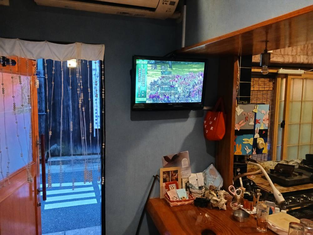奈良県奈良市の居酒屋でのカラオケ設置写真4：つまみんぐPetiteR様