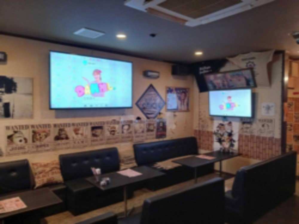 沖縄県宜野湾市 バー ぷぅき家様 カラオケ導入事例