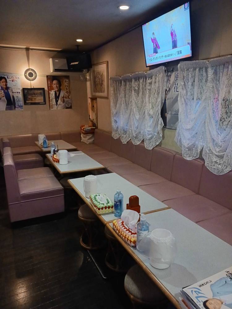 奈良県北葛城郡のカラオケ喫茶でのカラオケ設置写真3：カラオケあこちゃん様