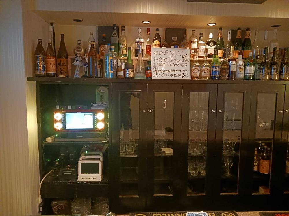 兵庫県姫路市のバーでのカラオケ設置写真3：來琉鳳様