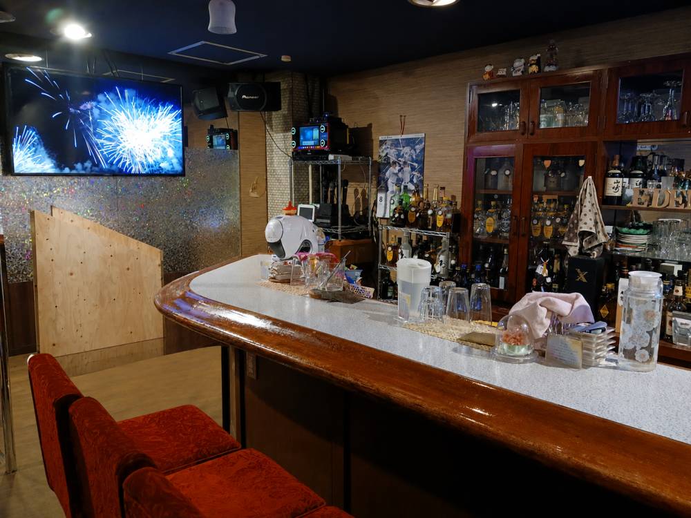 兵庫県姫路市 スナック EDEN様 カラオケ導入事例